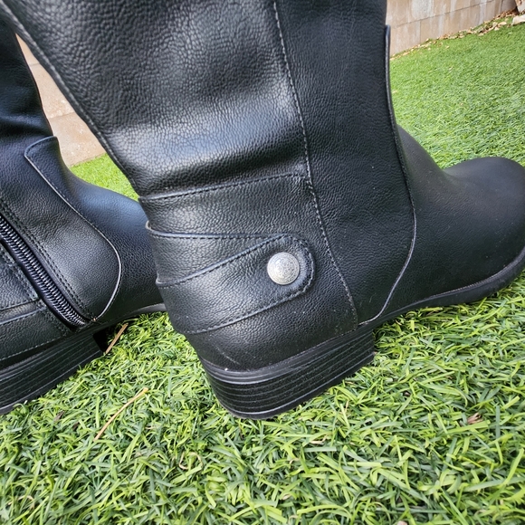 Knee High Life Stride Black boots NEW - Picture 2 of 10